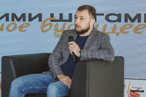 Время искренних диалогов: Герои России встретились с участниками проекта «Прорыв»