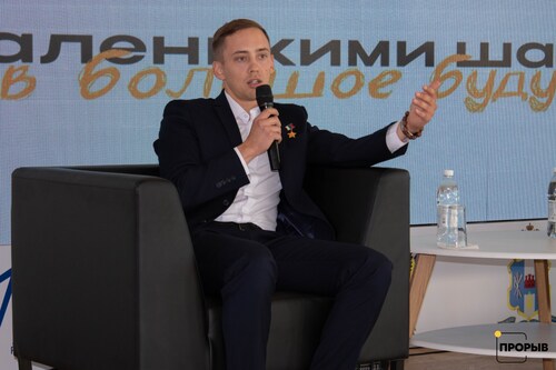 Время искренних диалогов: Герои России встретились с участниками проекта «Прорыв»